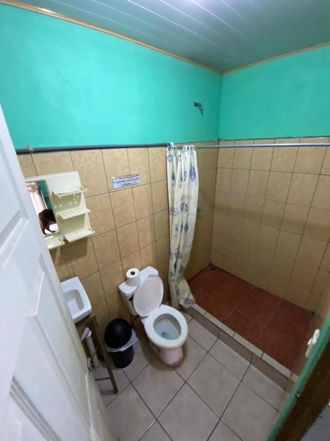 Hospedaje Catalinass リベリア 部屋 写真