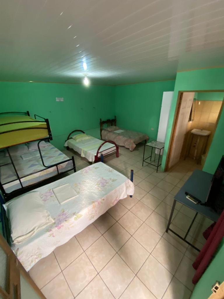 Hospedaje Catalinass リベリア 部屋 写真